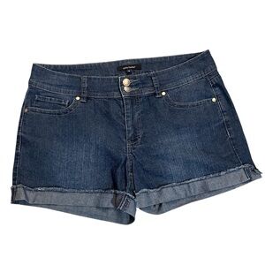 Daisy Fuentes Blue Jean Shorts Cuffed Rolled Hem Denim - Size 6